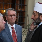 Nj.K.V. Prestolonaslednik Aleksandar, Nj.E. g-din Aleksandar Čepurin, ambasador Ruske Federacije i G. Muhamed ef. Jusufspahić, Muftija srbijanski i Imam beogradski
