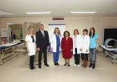 Mr. Goran Bojovic, director of the Institute for Sport and Sports Medicine and HRH Crown Princess Katherine with the medical staff of this institution