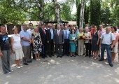 HRH Crown Prince Alexander and HRH Crown Princess Katherine with staff in Knez selo