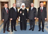 Dr Mileta Radojevic, Director of Directorate for cooperation with religions and religious communities, Mr. Dragomir Acovic, Chairman of the Privy Council, His Holiness Serbian Patriarch Irinej, HRH Crown Prince Alexander, Prof. Dr. Vojislav Milovanovic, chief architect of St. Sava temple