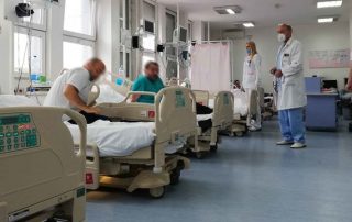 FONDACIJA PRINCEZE KATARINE DONIRALA ELEKTRIČNE KREVETE, DUŠEKE, MEDICINSKU OPREMU I PRIBOR U VREDNOSTI OD 56,500 EVRA BOLNICI U SMEDEREVU