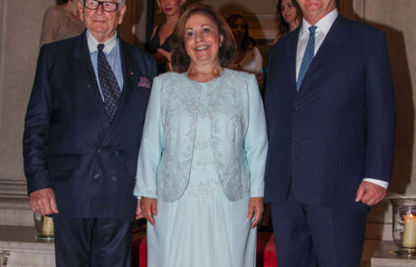 Престолонаследник Александар, Принцеза Катарина и француски креатор Пјер Карден