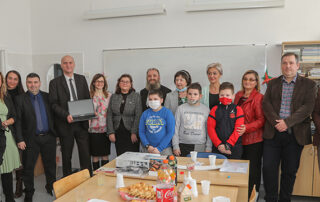 ДОНАЦИЈА РУМУНСKЕ ВЛАДЕ ШKОЛИ „KРАЉИЦА МАРИЈА” У БЕОГРАДУ