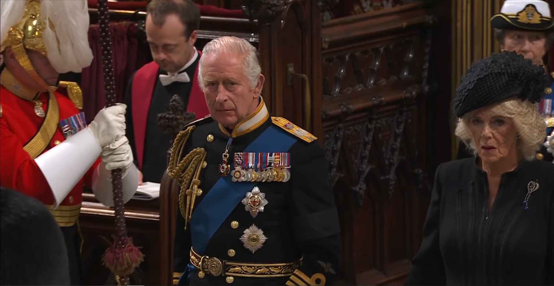 Сахрана Њ.В. Краљице Елизабете II, извор – снимци екрана Sky News-а