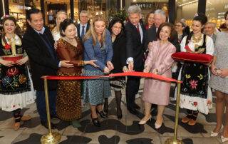 KRALjEVSKI PAR SRBIJE OTVORIO DOBROTVORNI BOŽIĆNI BAZAR RUKOTVORINA