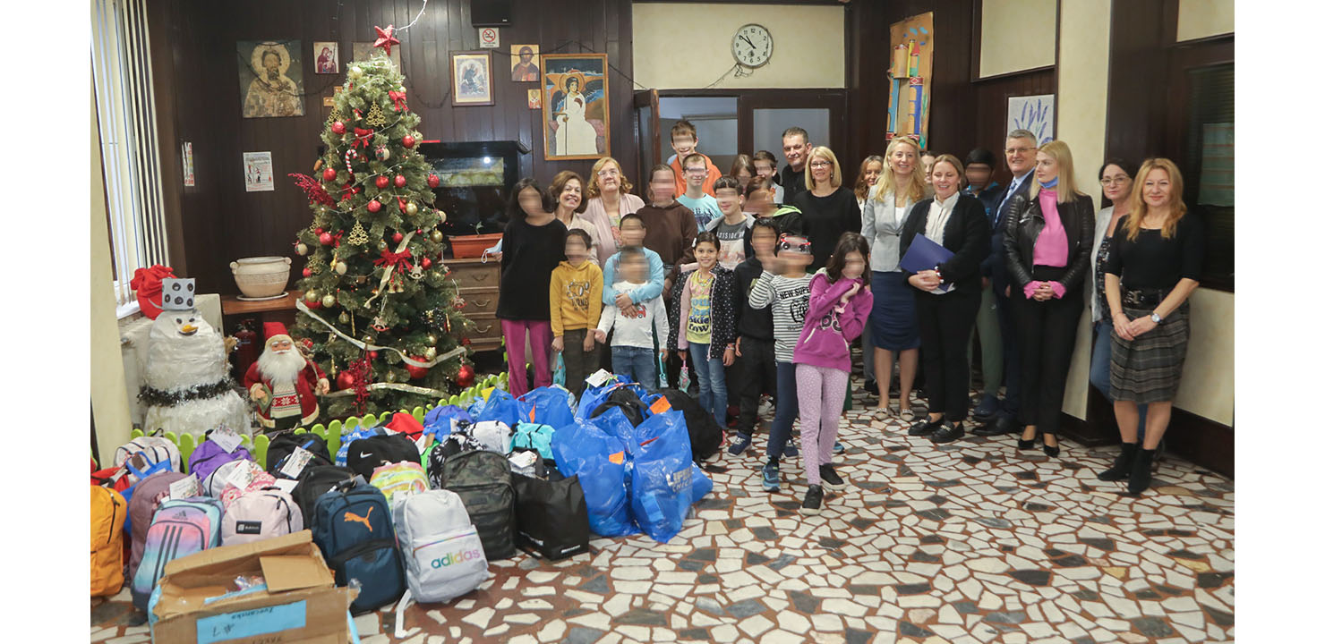 ПОКЛОНИ ЗА ДЕЦУ БЕЗ РОДИТЕЉСКОГ СТАРАЊА ОД ПРИНЦЕЗЕ КАТАРИНЕ