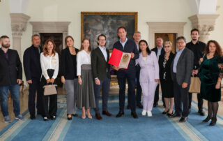 DRUŠTVO PRIJATELjA MANASTIRA SVETIH ARHANGELA KOD PRIZRENA POSETILO KRALjEVSKI DVOR