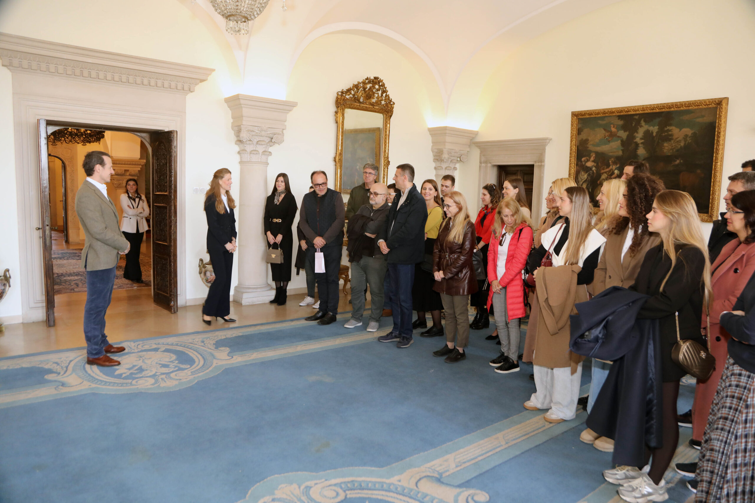 КРАЉЕВСКА ПОРОДИЦА ПОДРЖАЛА ПРВИ НАУЧНИ СКУП „КАРАЂОРЂЕВИЋИ И КЊИЖЕВНОСТ“ ROYAL FAMILY SUPPORTS FIRST SCIENTIFIC GATHERING “THE KARADJORDJEVICS AND LITERATURE”