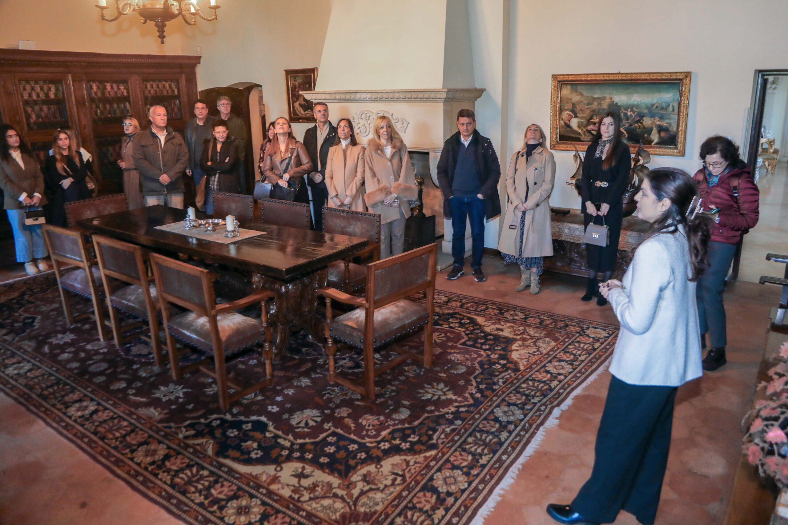 КРАЉЕВСКА ПОРОДИЦА ПОДРЖАЛА ПРВИ НАУЧНИ СКУП „КАРАЂОРЂЕВИЋИ И КЊИЖЕВНОСТ“ ROYAL FAMILY SUPPORTS FIRST SCIENTIFIC GATHERING “THE KARADJORDJEVICS AND LITERATURE”