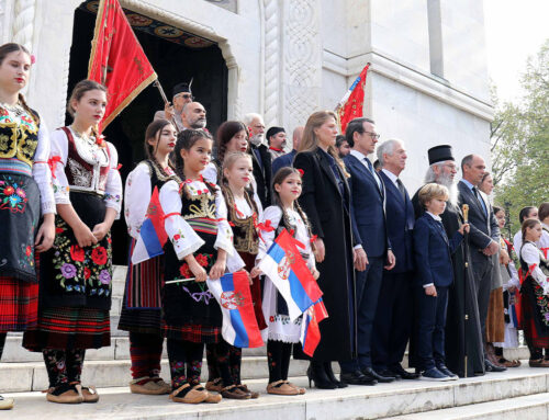 КРАЉЕВСКА ПОРОДИЦА НА ОПЛЕНЦУ ОБЕЛЕЖИЛА ДАН ПОБЕДЕ У ПРВОМ СВЕТСКОМ РАТУ