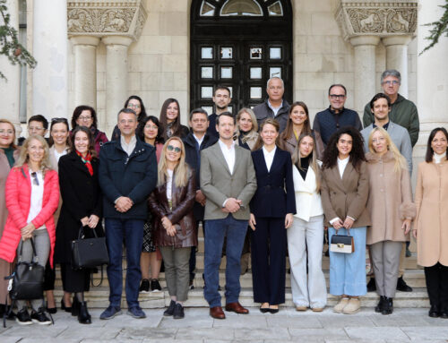 КРАЉЕВСКА ПОРОДИЦА ПОДРЖАЛА ПРВИ НАУЧНИ СКУП „КАРАЂОРЂЕВИЋИ И КЊИЖЕВНОСТ“