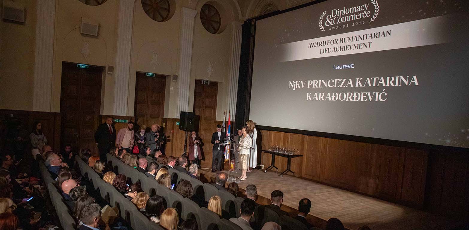 CROWN PRINCESS KATHERINE RECEIVES DIPLOMACY AND COMMERCE HUMANITARIAN LIFE ACHIEVEMENT AWARD