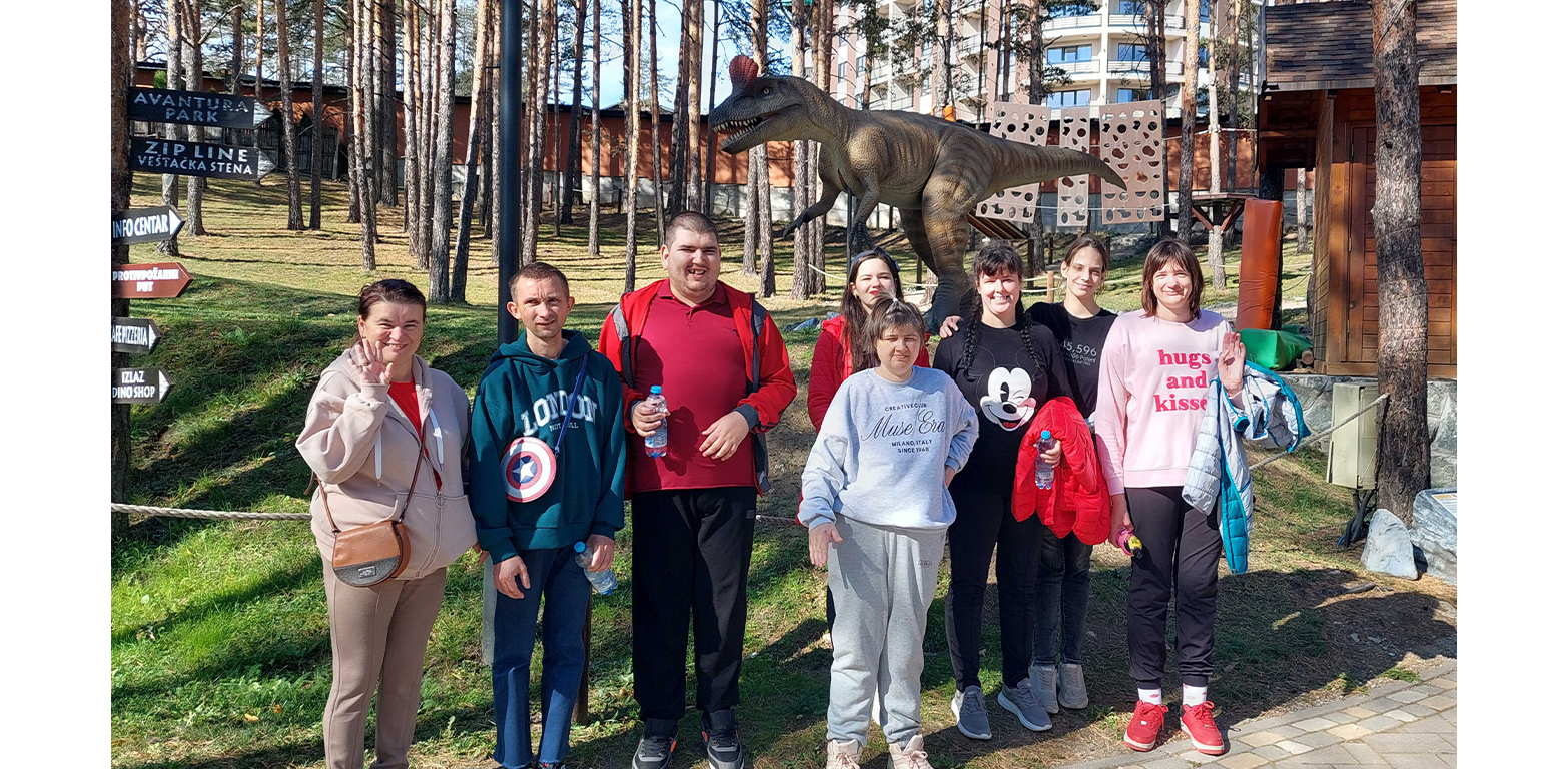 LIFELINE CHICAGO SUPPORTS RETREAT FOR USERS OF THE DAY CARE CENTER IN KOVAČICA